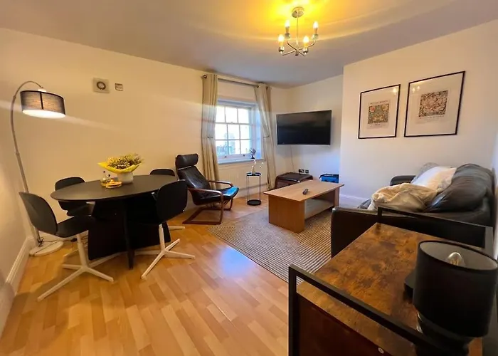 Cosy 2Bed City Centre Flat!